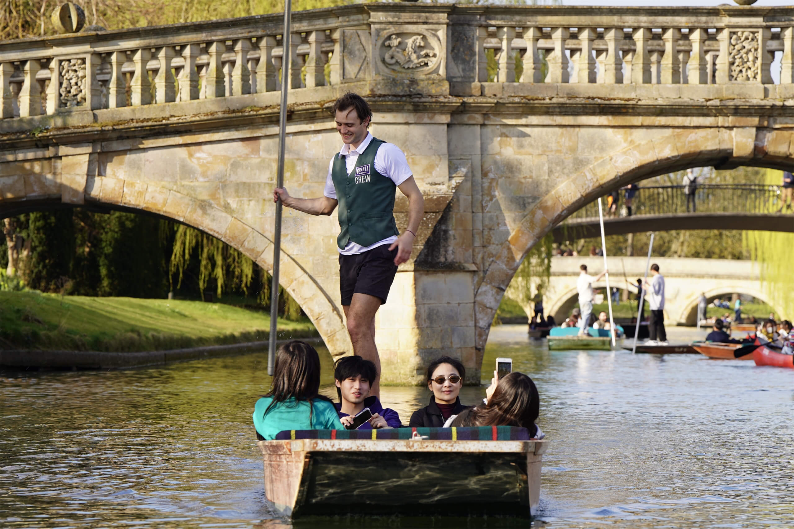 About the River Cam Punting Experience