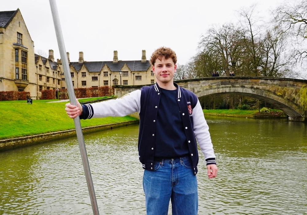 剑桥小鲜肉朗诵再别康桥