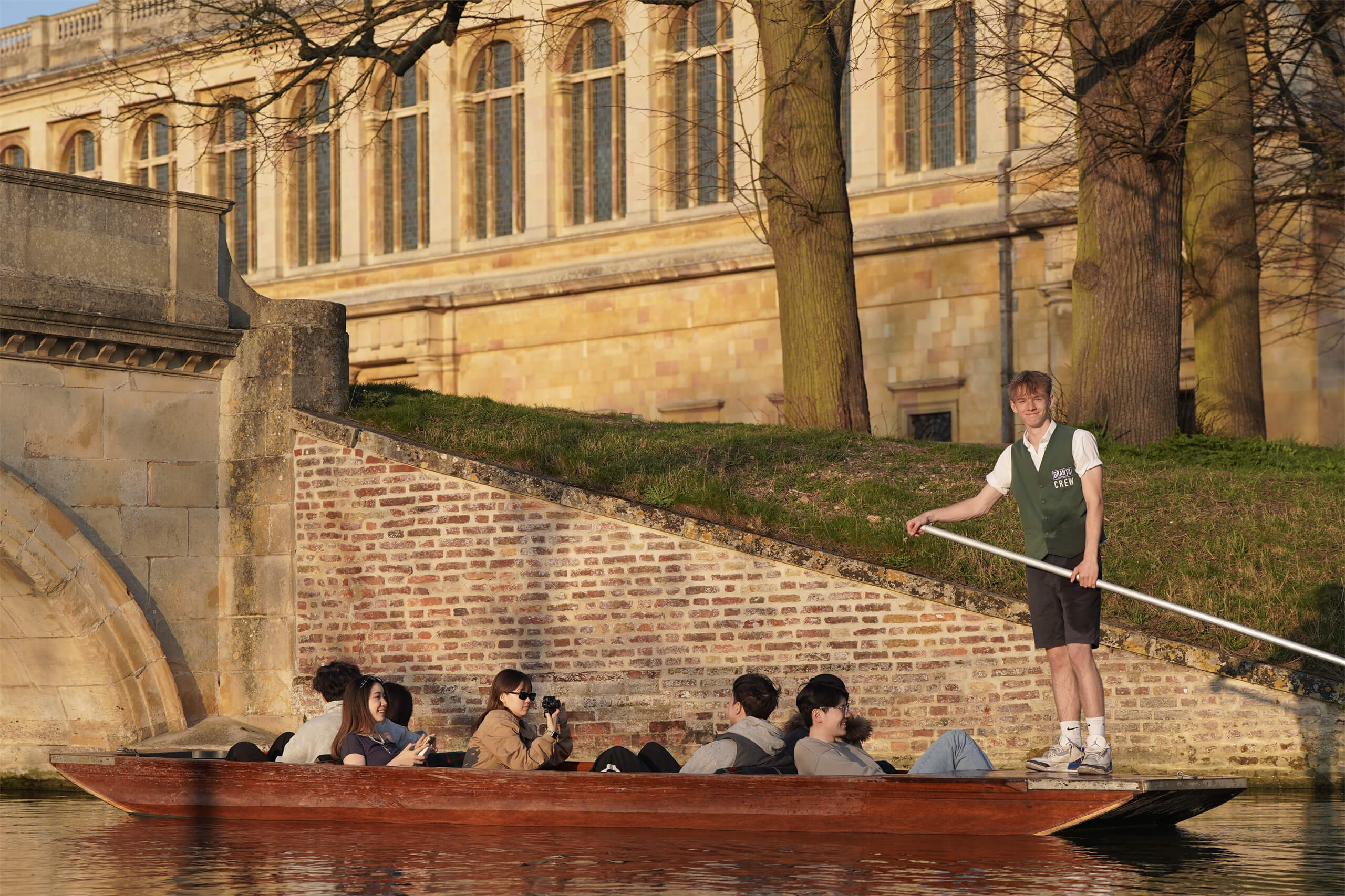 Private Mandarin Punting on the River Cam
